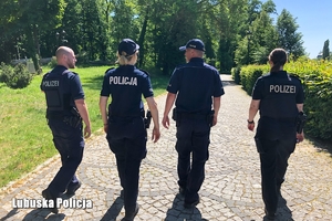 Polscy i niemieccy policjanci podczas praktyk