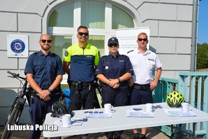 policjanci zespołu polko-niemieckiego