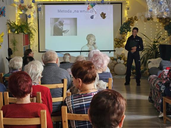 Tydzień Seniora z udziałem krośnieńskich policjantów