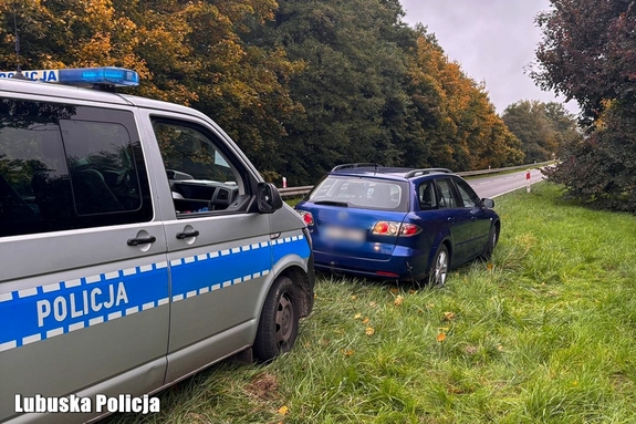 W stanie nietrzeźwości i bez uprawnień. 49-latek przekazany Straży Granicznej