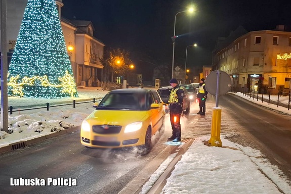 Zero alkoholu, za to jeden pod wpływem narkotyków