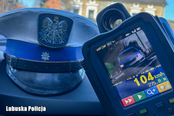 Przekroczył prędkość o 54 km/h w obszarze zabudowanym. 40-latek stracił prawo jazdy